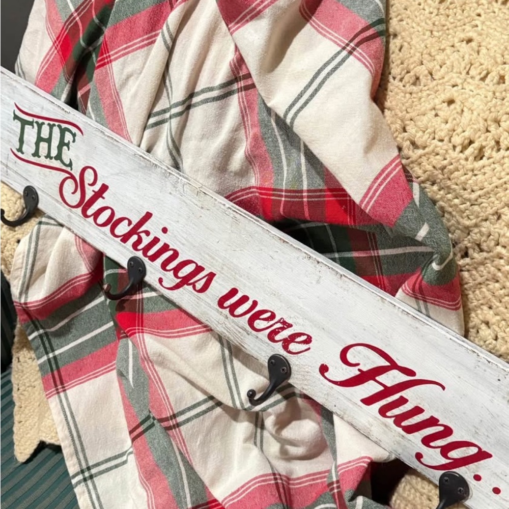 Stocking Holder wooden Festive Red/Green #Holiday holds 4 stockings! Like new!